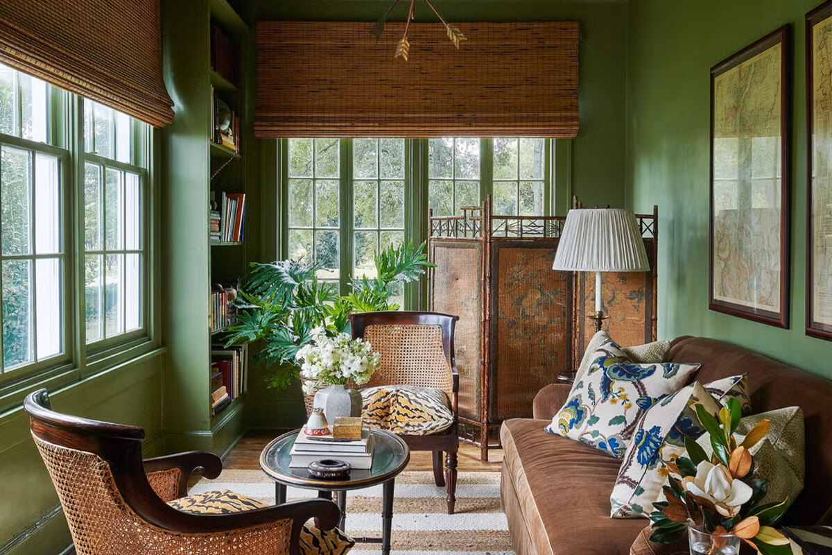 What mistakes should you avoid with green?​